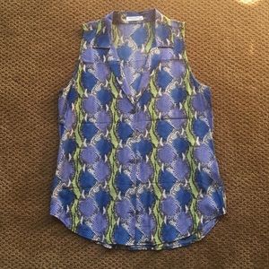 Equipment silk sleeveless button up, XS